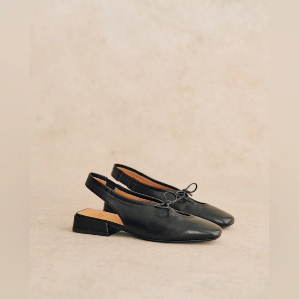 Sézane Philippine Low Mary Janes Smooth Ovine Leather in Smooth Black - Picture 2 of 11
